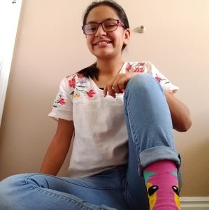 Meet your Posher, Abril